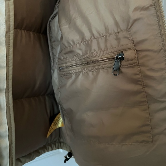 The North Face Nuptse Sherpa Puffer Jacket - Picture 5 of 11